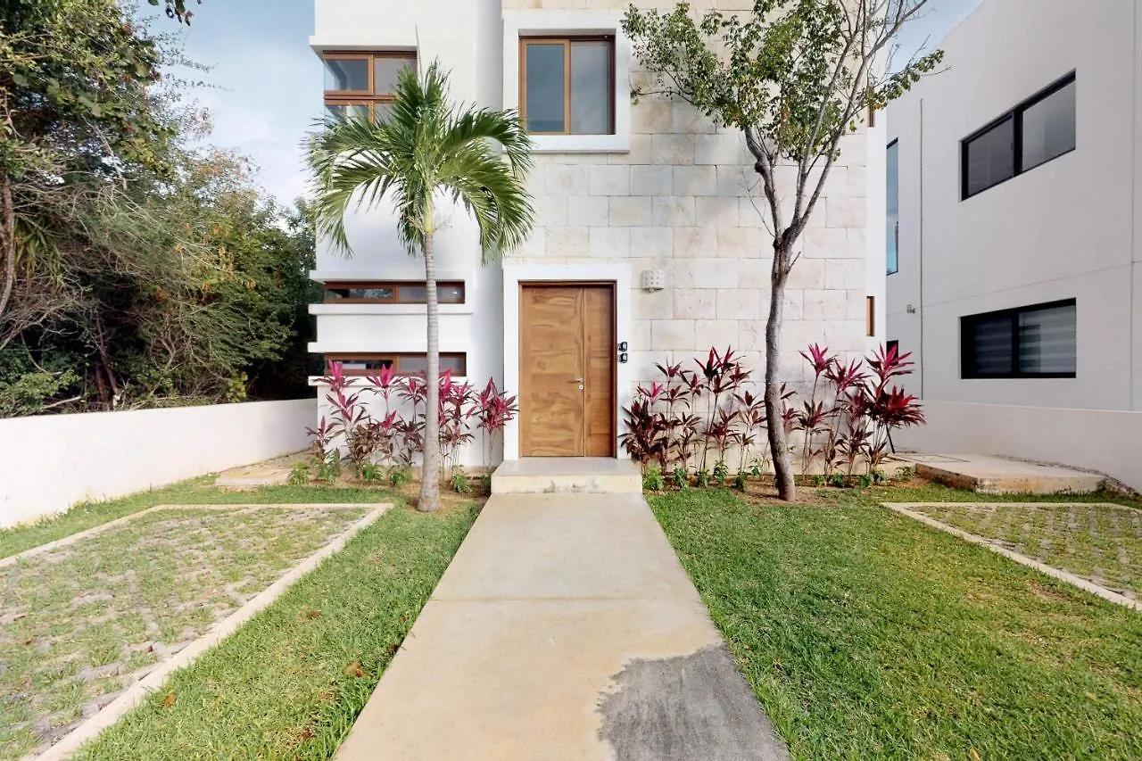 Casa Buffalo Garden Suite At Residencial Bahia Chacalal